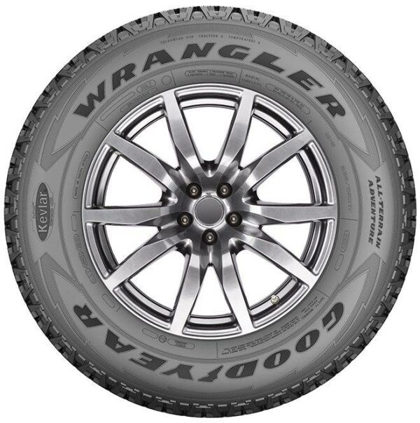 255/55/r19 tyres in Kenya