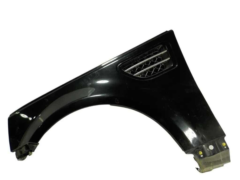 Range Rover Sport Front Right Fender in Kenya