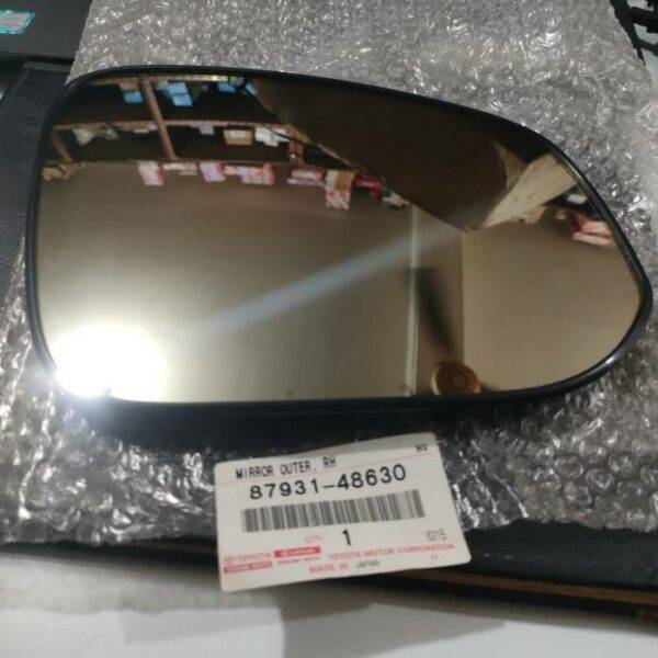 TOYOTA HARRIER NEW MODEL RHS SIDE MIRROR PANEL IN KENYA